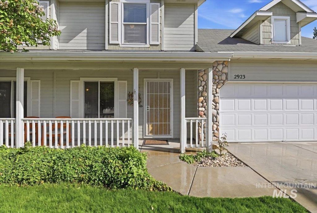 Photo of 2923 Chester Lane, Caldwell, ID 83605 (MLS # 98984225)