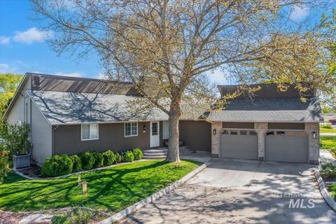 116 Fay Ln Nampa ID 83686