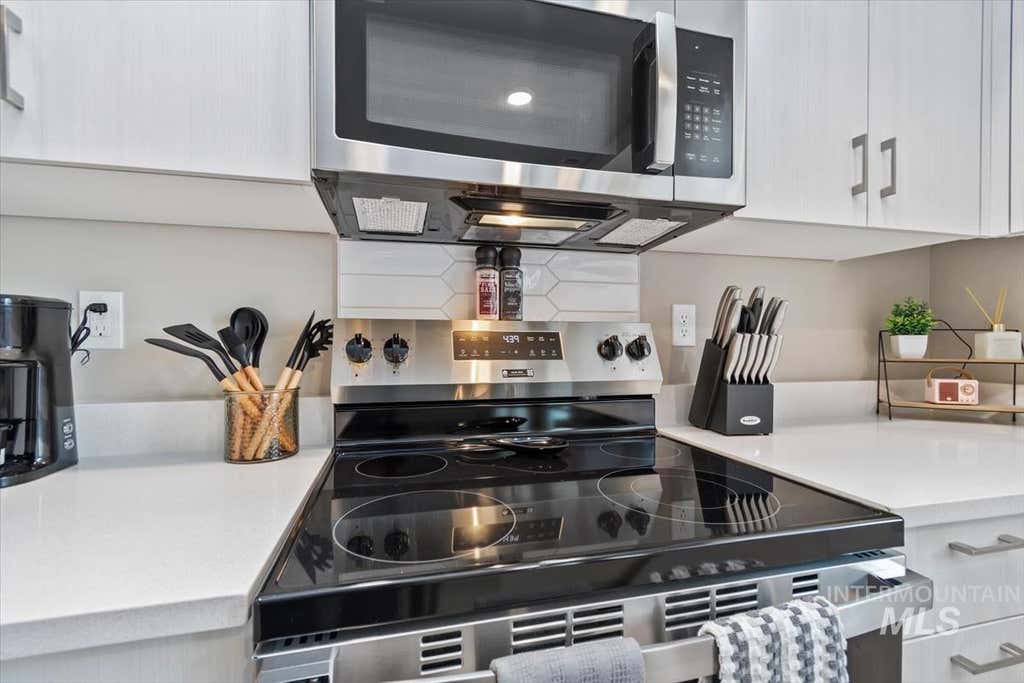 Photo of 2771 W Palouse St, Boise, ID 83705 (MLS # 98995969)