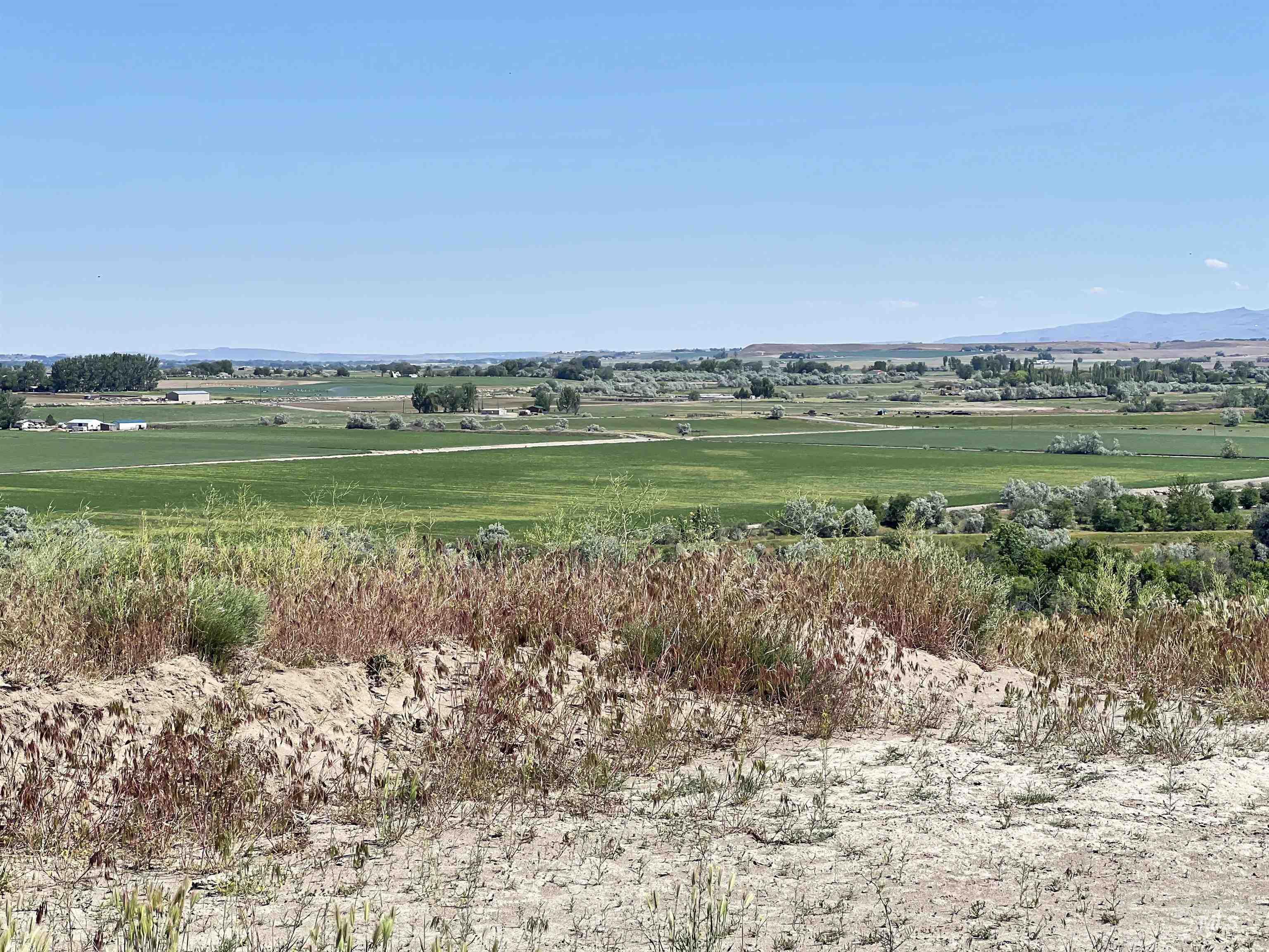 Adrian, Oregon 97901, United States, ,Residential,Active,184766