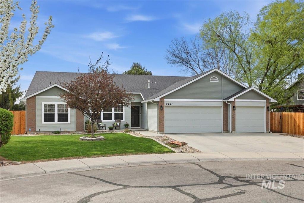 Photo of 2441 N Snow Goose Way, Meridian, ID 83646 (MLS # 98980148)