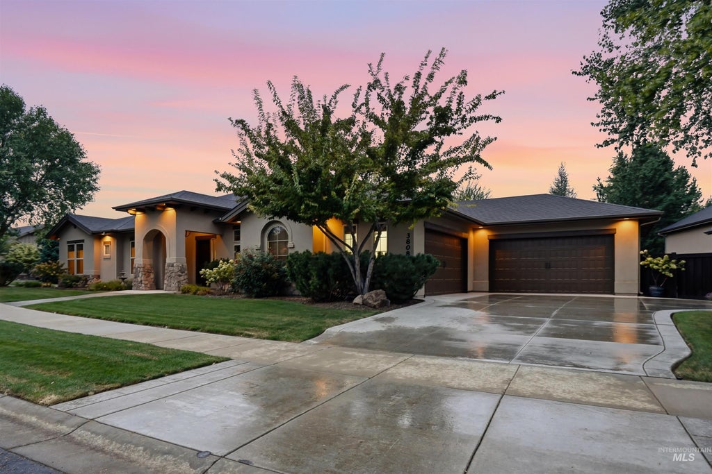 Photo of 3808 W Magic Spruce Dr, Meridian, ID 83646 (MLS # 99000289)