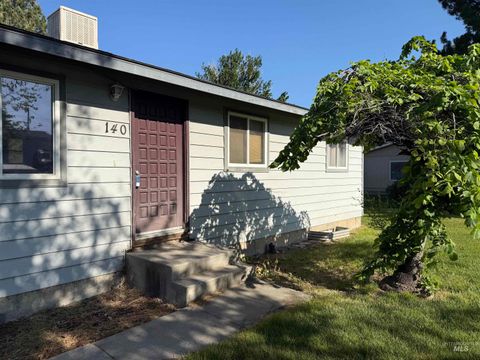 Photo of 140 Quick Silver Ave, Hagerman, ID 83332 (MLS # 98947534)