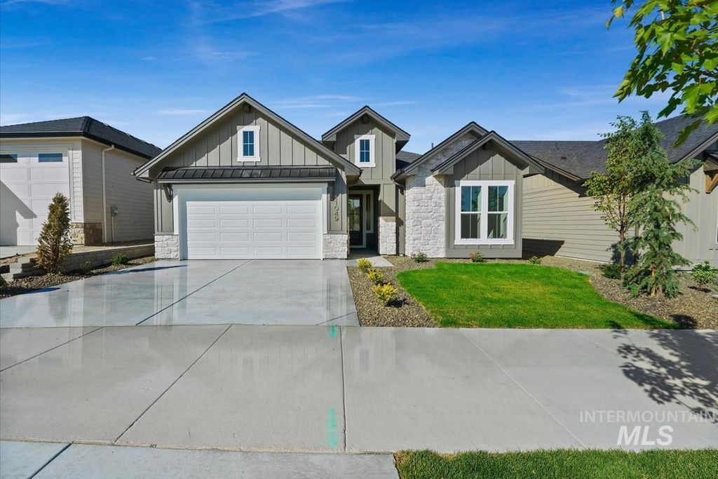 Photo of 11049 W Lahinch Ln, Kuna, ID 83634 (MLS # 98990207)