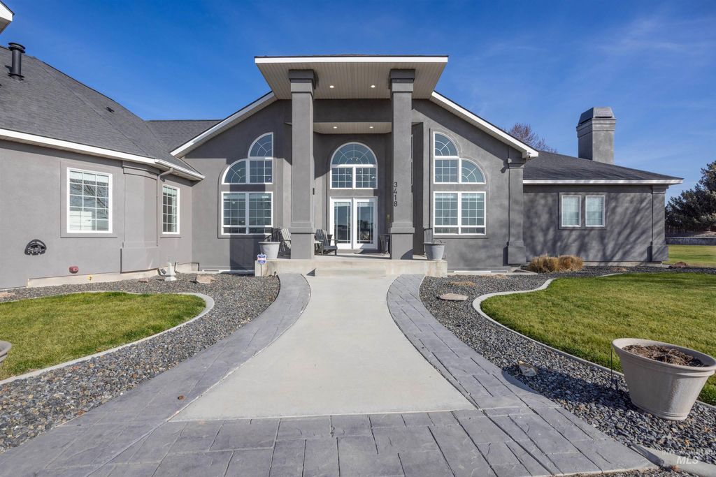 Photo of 3418 N Costa Madera Way, Star, ID 83669 (MLS # 98974672)