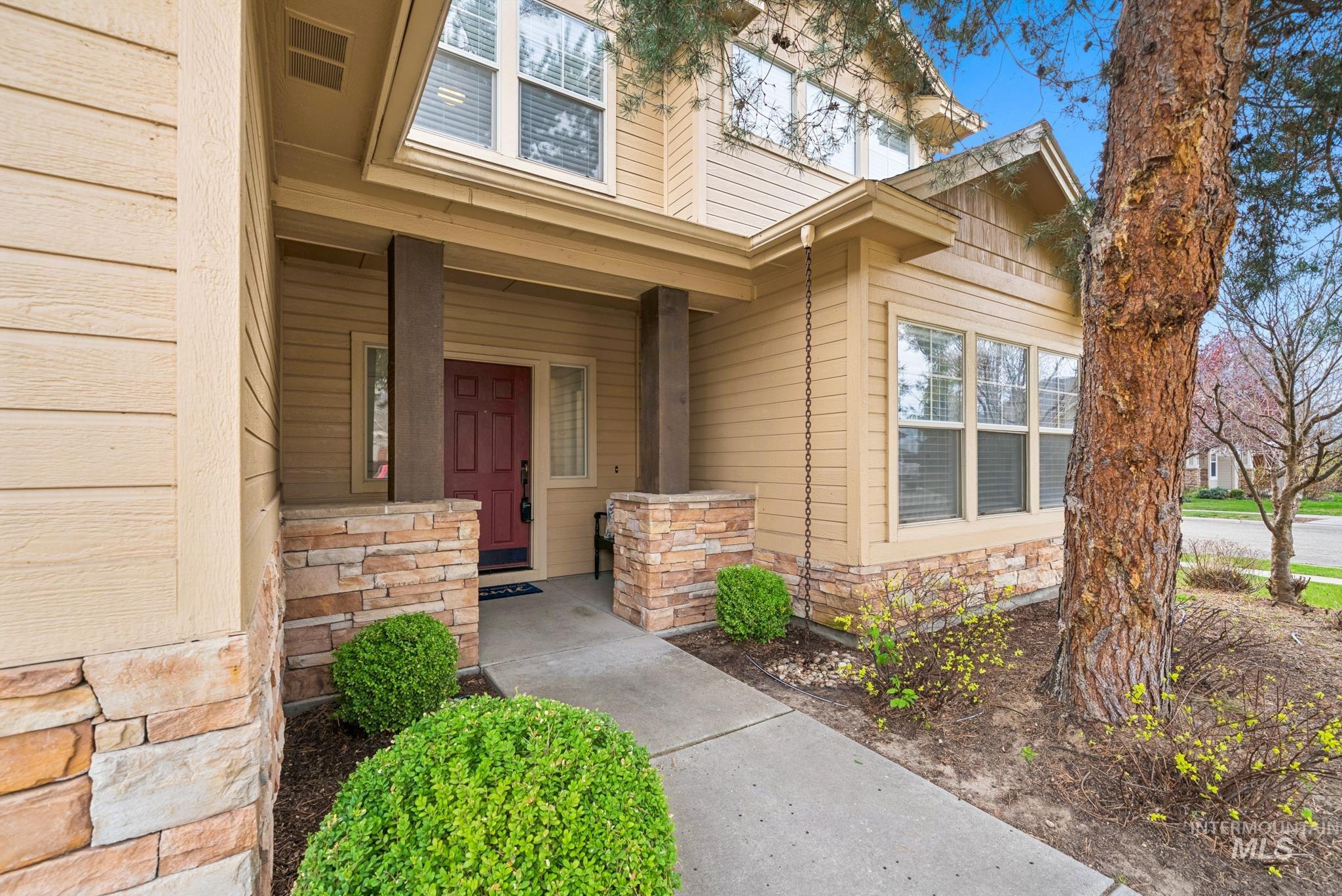 619 E Bonita Canyon