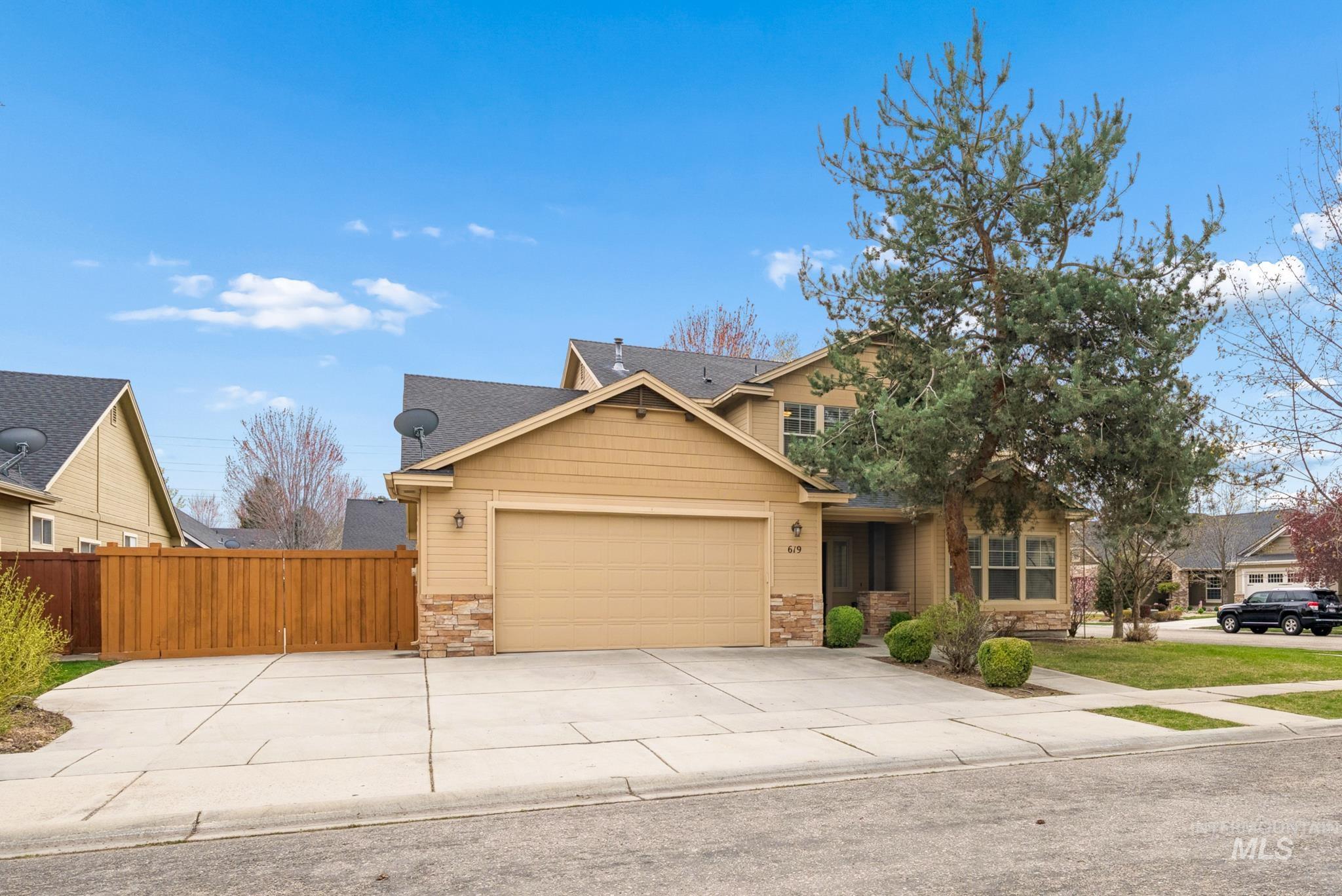 619 E Bonita Canyon