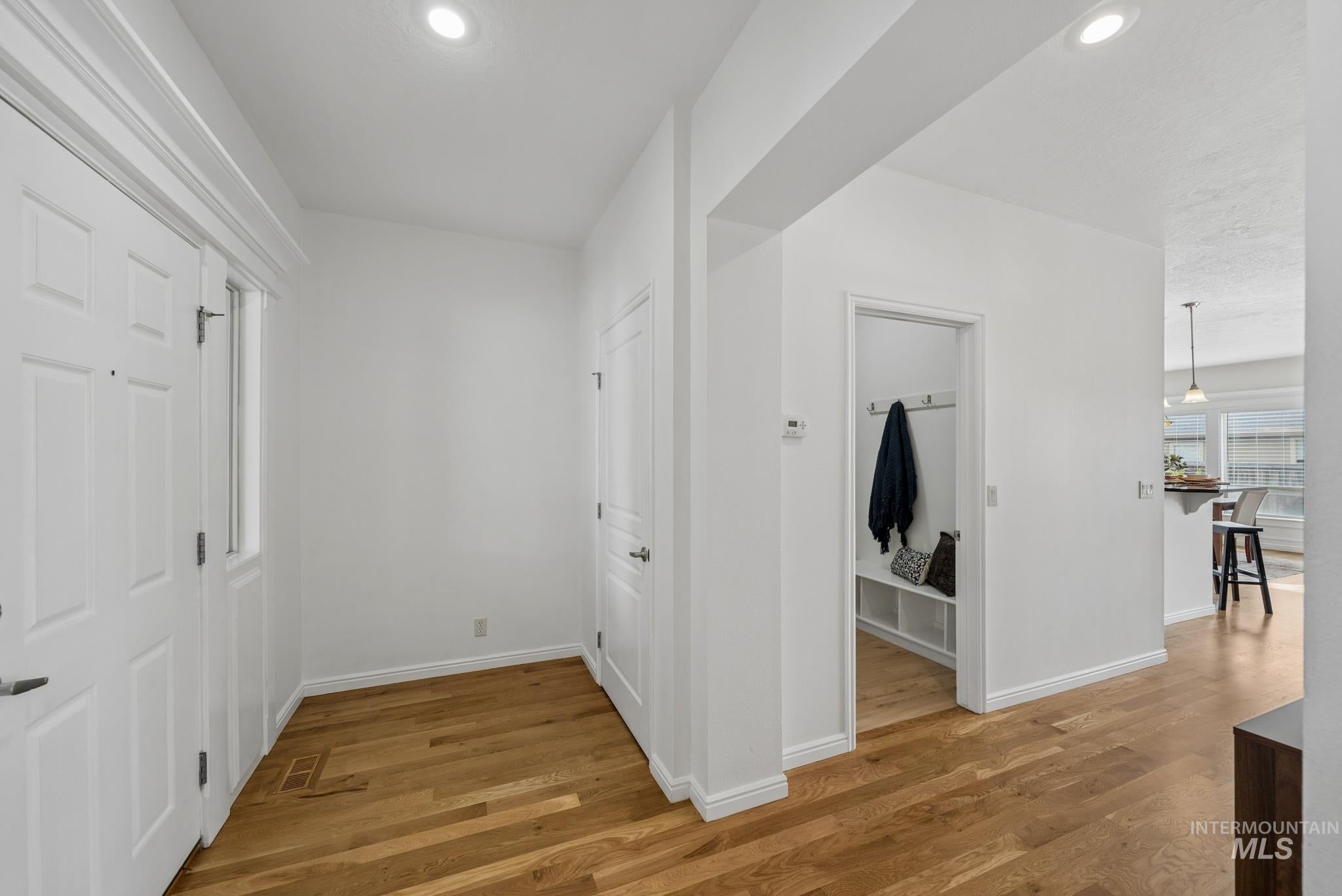 619 E Bonita Canyon