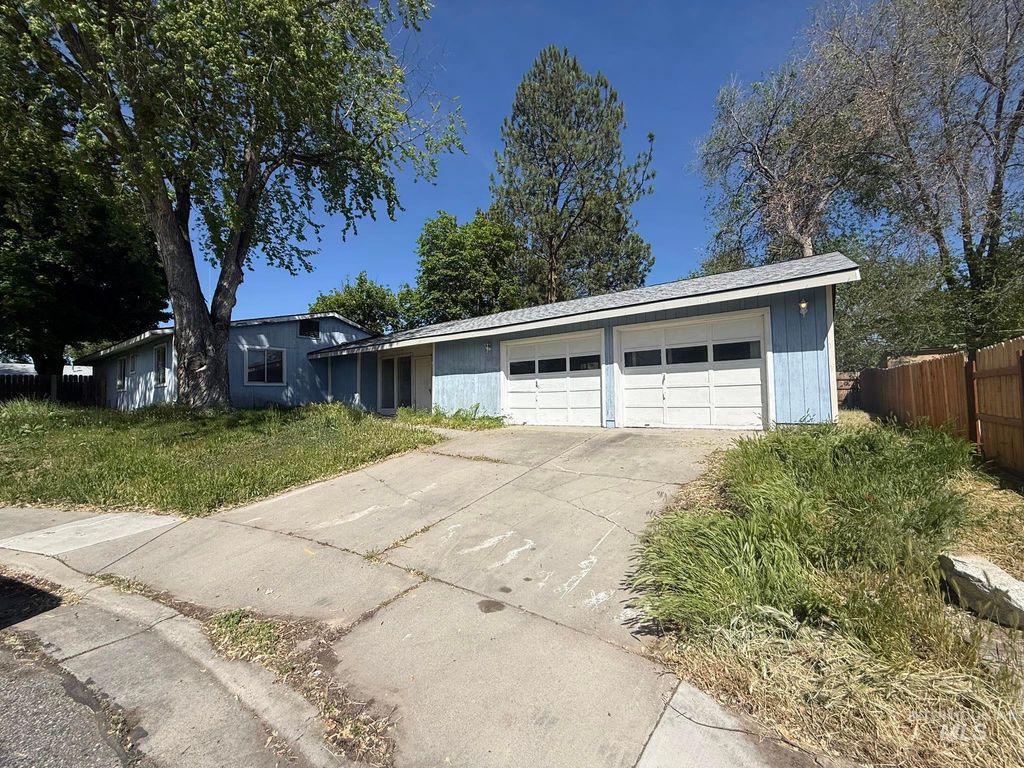 Photo of 2740 N Welford Pl, Boise, ID 83704 (MLS # 98984642)