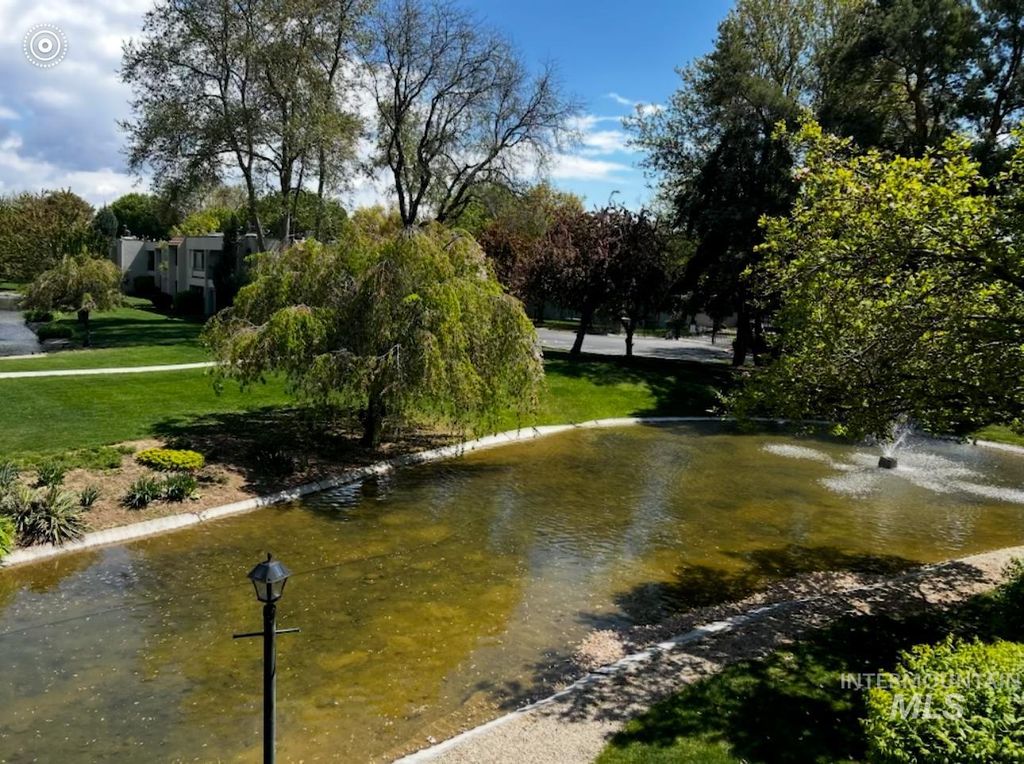 Photo of 1095 N Camelot Dr, Boise, ID 83704 (MLS # 98978313)