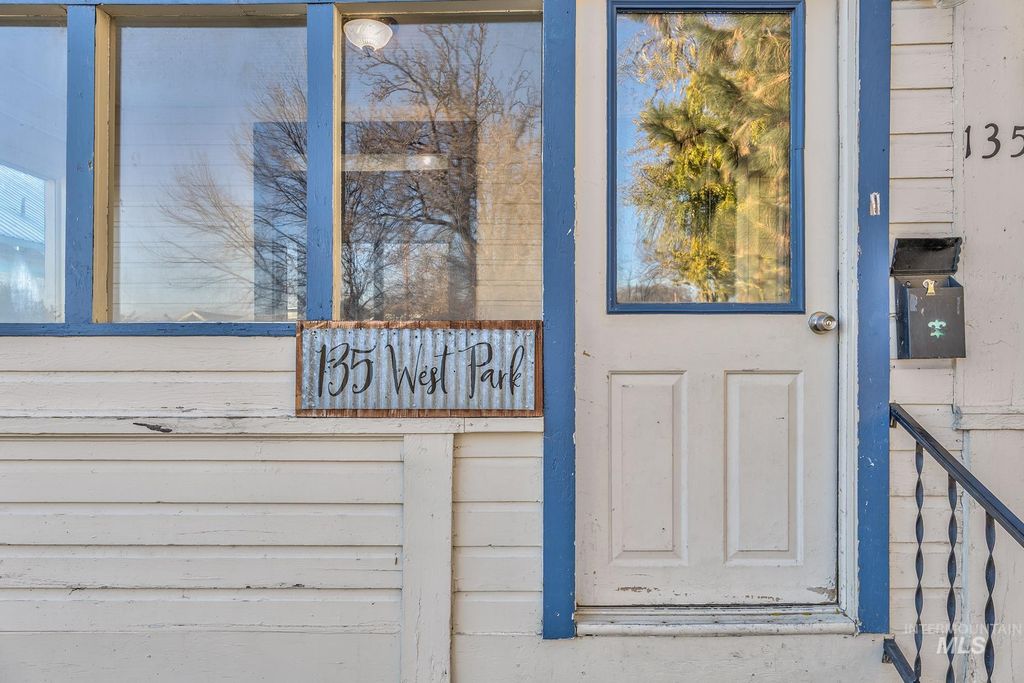 Photo of 135 W Park Street, Weiser, ID 83672 (MLS # 98968664)