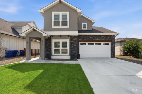 Photo of 1315 N Big Star Place, Eagle, ID 83616 (MLS # 98995749)