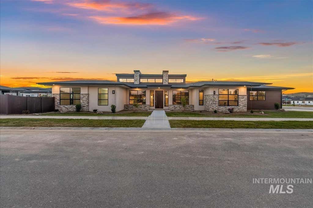 Photo of 3353 N Fire Flower Ave, Star, ID 83669 (MLS # 98996166)