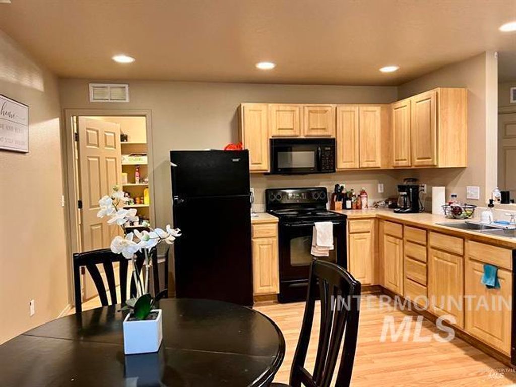 Photo of 6498 S Lighthouse Pl, Boise, ID 83709 (MLS # 98980906)