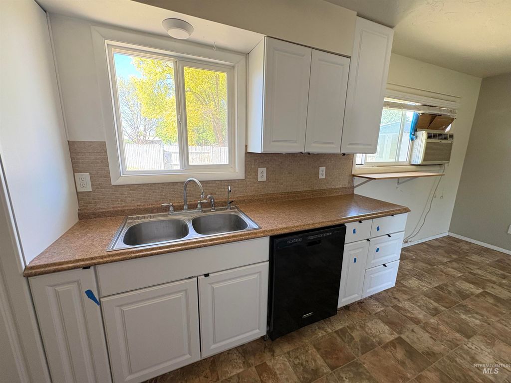 Photo of 400 Scenic Dr, Emmett, ID 83617 (MLS # 98985037)