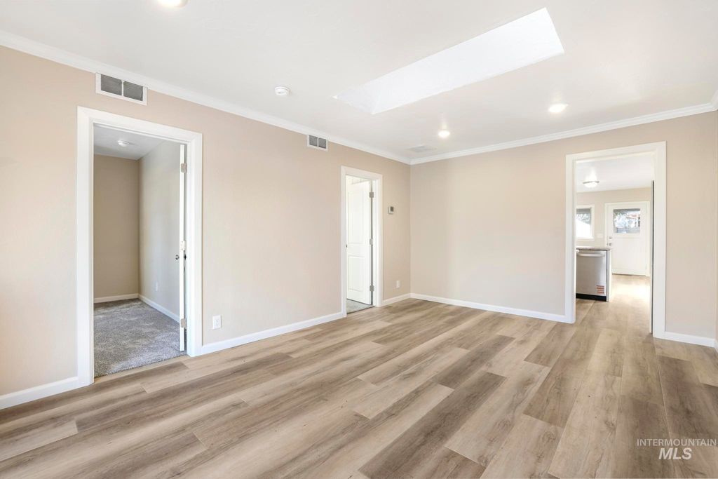 Photo of 742 Grant Ave, Twin Falls, ID 83301 (MLS # 98971864)