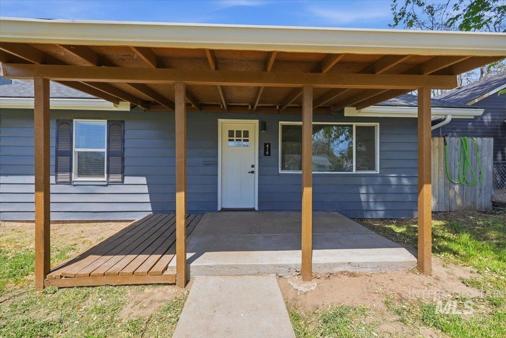 Photo of 419 15th Ave N Ave, Nampa, ID 83687 (MLS # 98985687)