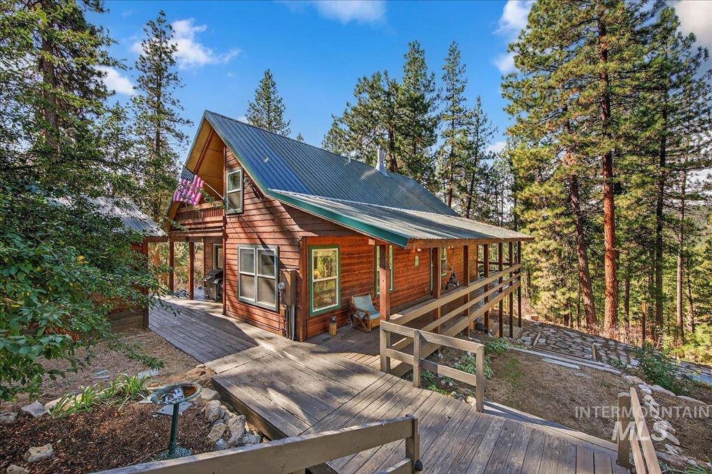 Photo of 5 Balsam Circle, Idaho City, ID 83631 (MLS # 98964619)