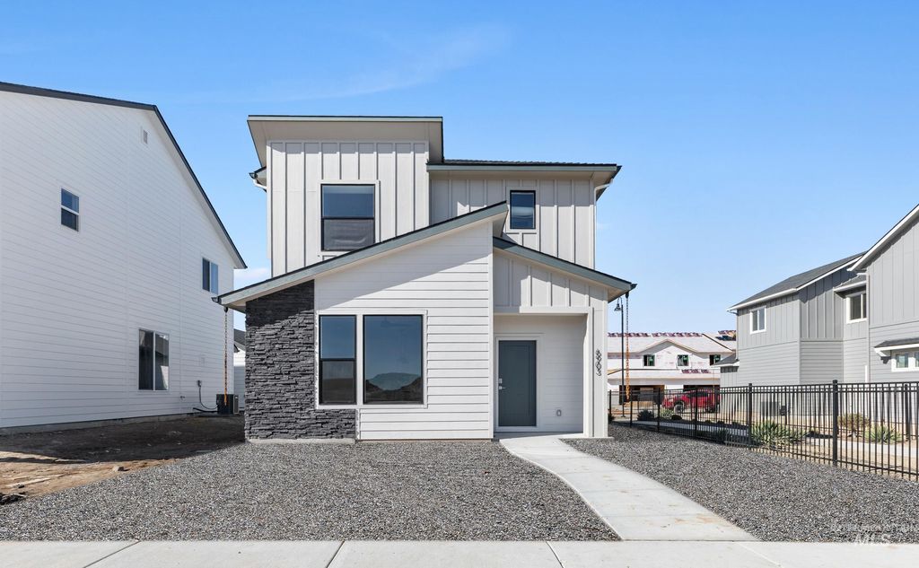 Photo of 6903 S Harvest Cove Ave, Boise, ID 83709 (MLS # 98978067)