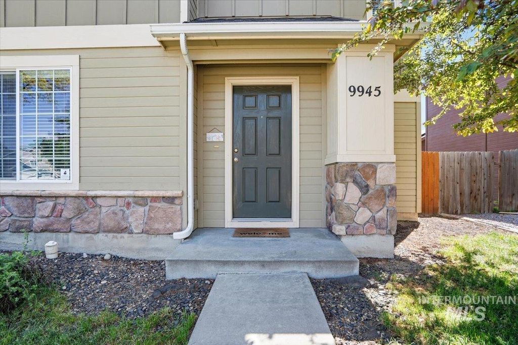Photo of 9945 W Bronze Street, Boise, ID 83709 (MLS # 98986354)