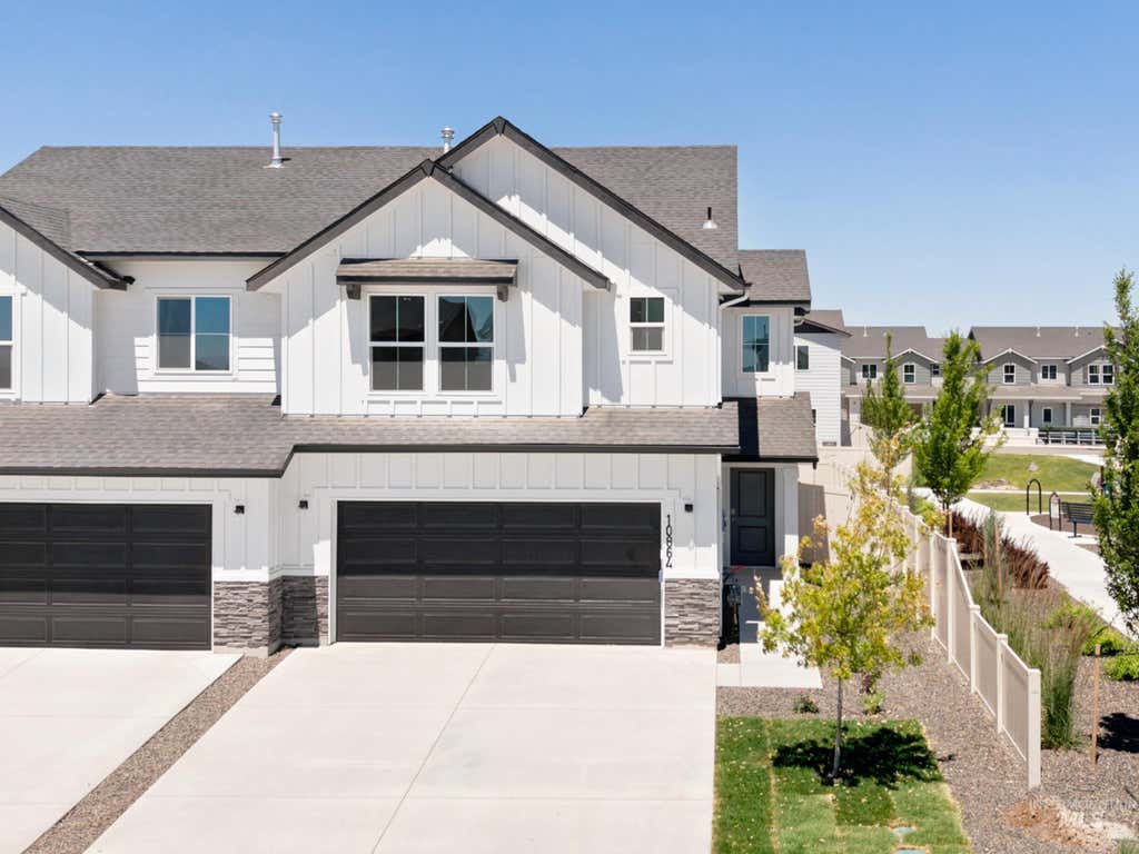 Photo of 10815 Greensboro St, Caldwell, ID 83605 (MLS # 98997628)