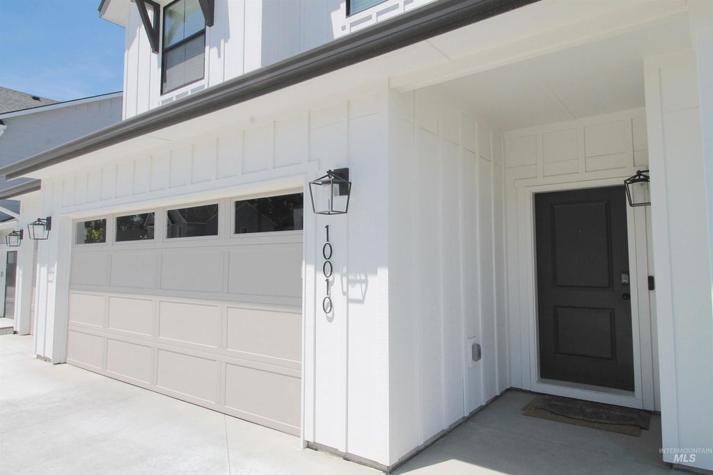 Photo of 10010 W Lyrical Dr, Boise, ID 83709 (MLS # 98990511)