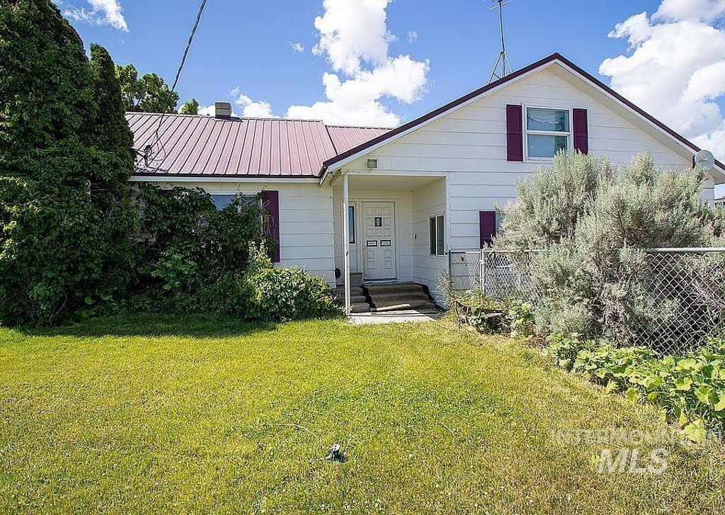 Photo of 3499 E 3100 N, Kimberly, ID 83341 (MLS # 98970178)