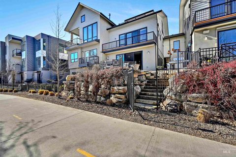 3504/3513 N Prospect Lane Garden City ID 83714