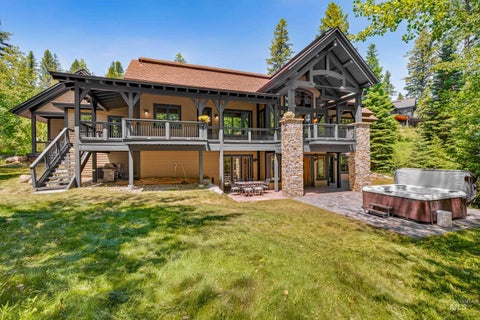 Photo of 24 Steelhead Court, Donnelly, ID 83615 (MLS # 98974438)