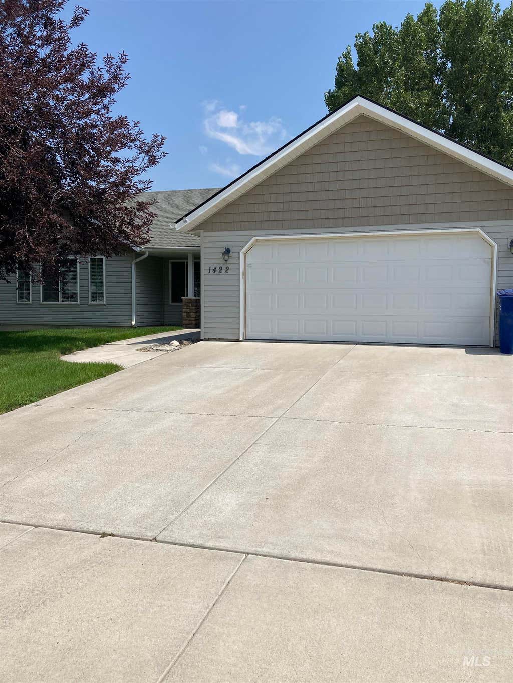 Photo of 1422 N Evergreen ST, Jerome, ID 83338 (MLS # 98996683)