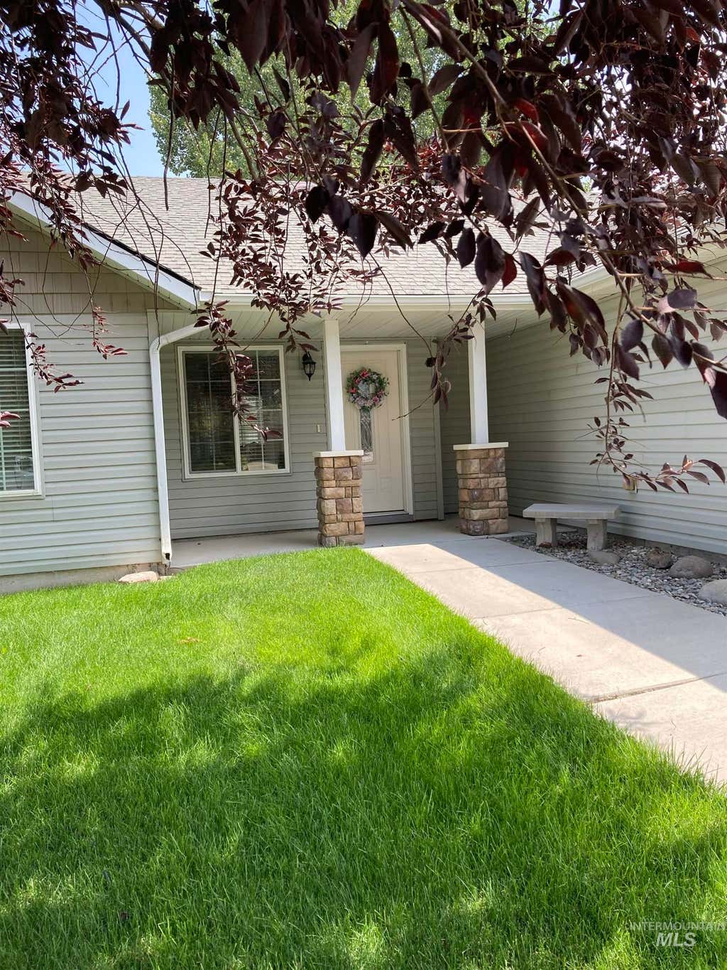 Photo of 1422 N Evergreen ST, Jerome, ID 83338 (MLS # 98996683)