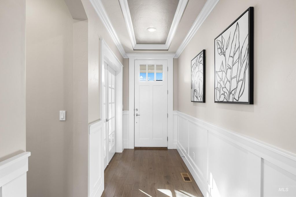 Photo of 5952 N Bolsena Ave, Meridian, ID 83646 (MLS # 98974277)