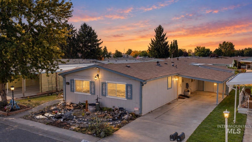 Photo of 3399 N Dalton Ln, Boise, ID 83704 (MLS # 99001521)