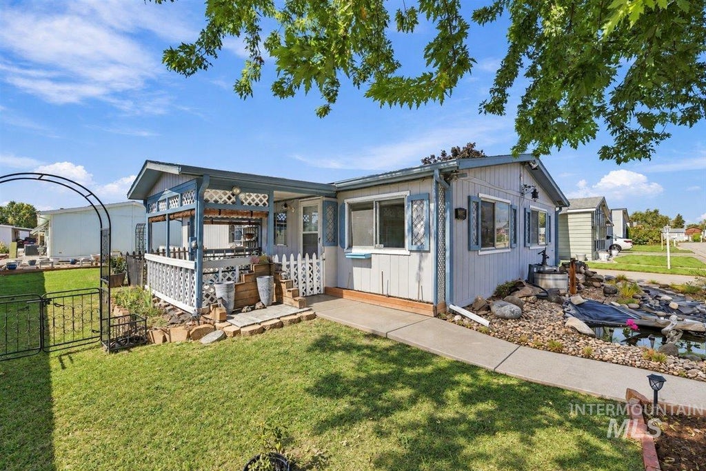 Photo of 3399 N Dalton Ln, Boise, ID 83704 (MLS # 99001521)