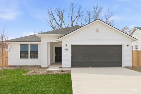 Photo of 509 Pine St, New Plymouth, ID 83655 (MLS # 98978062)