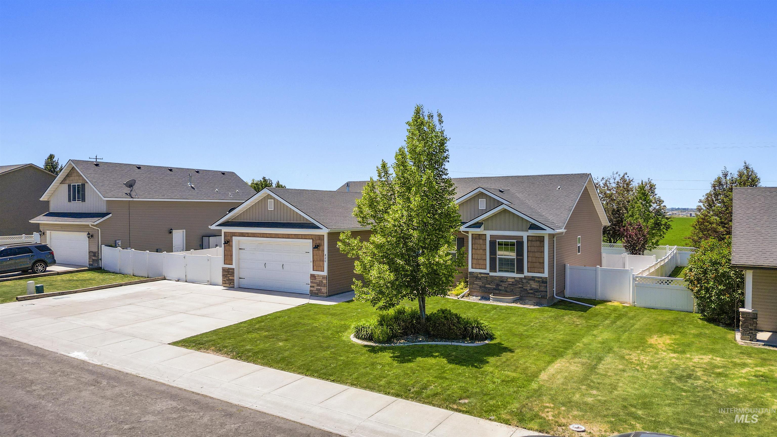 420 Cayuse Creek Dr