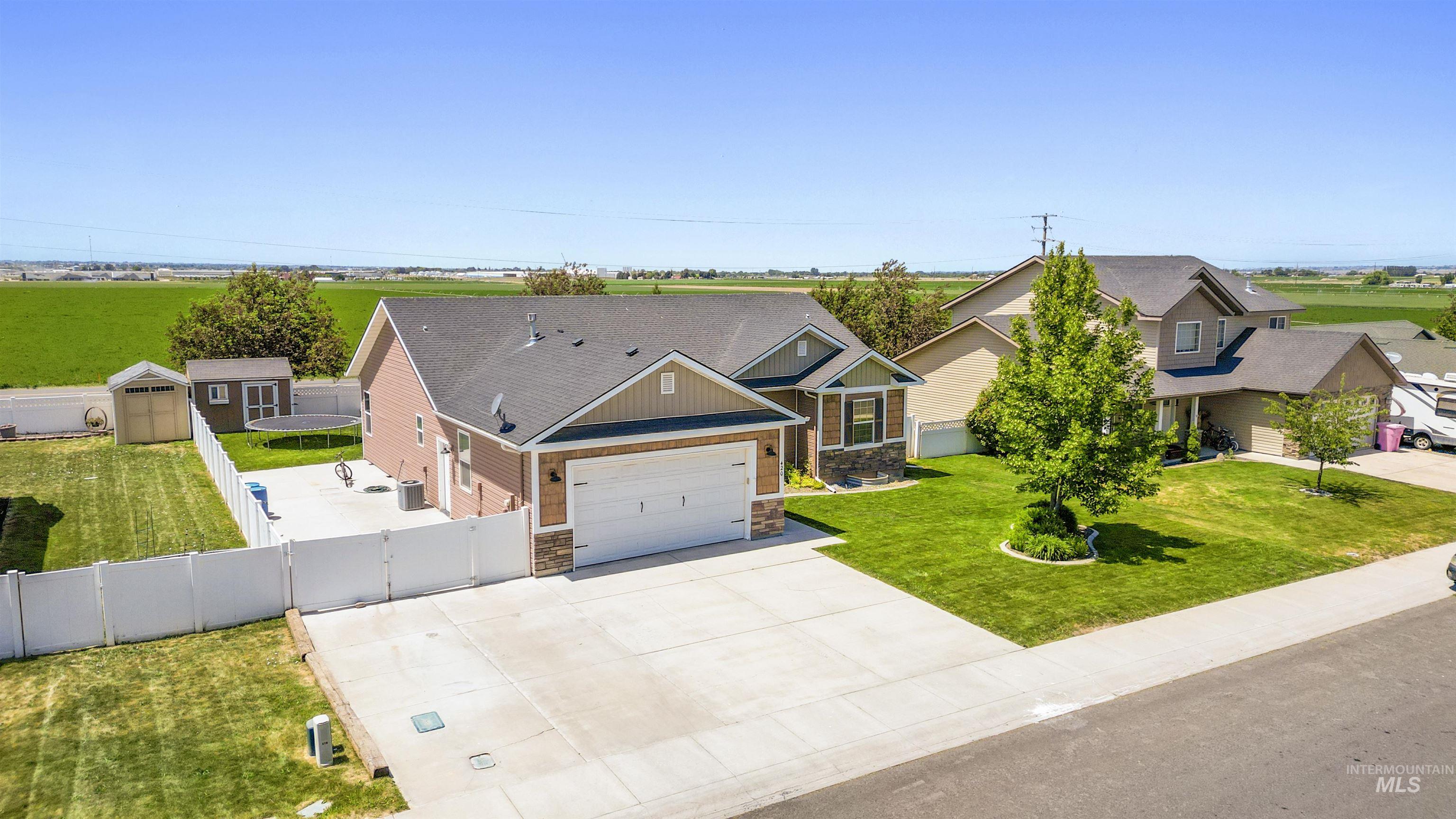 420 Cayuse Creek Dr