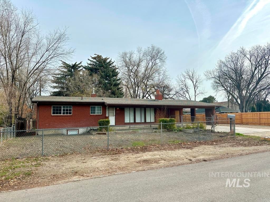 Photo of 2214 S Hervey St, Boise, ID 83705 (MLS # 98969026)