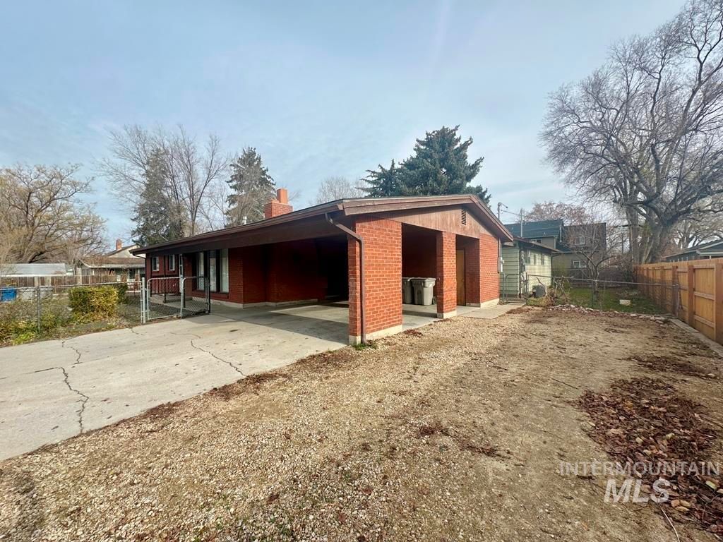 Photo of 2214 S Hervey St, Boise, ID 83705 (MLS # 98969026)