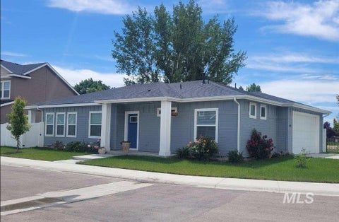 Photo of 626 S Spoonbill Ave, Meridian, ID 83642 (MLS # 98991519)