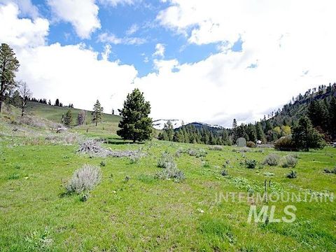 2264 Private Road 1 Cambridge ID 83672
