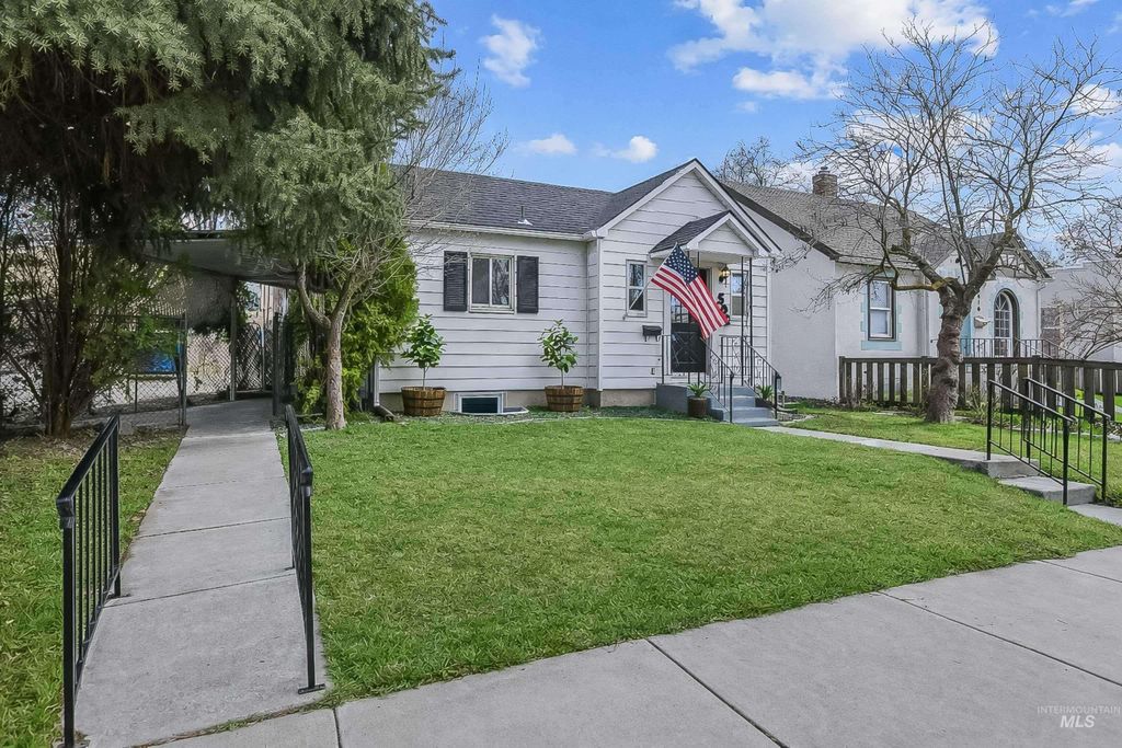 Photo of 502 N 21st St, Boise, ID 83702 (MLS # 98978645)