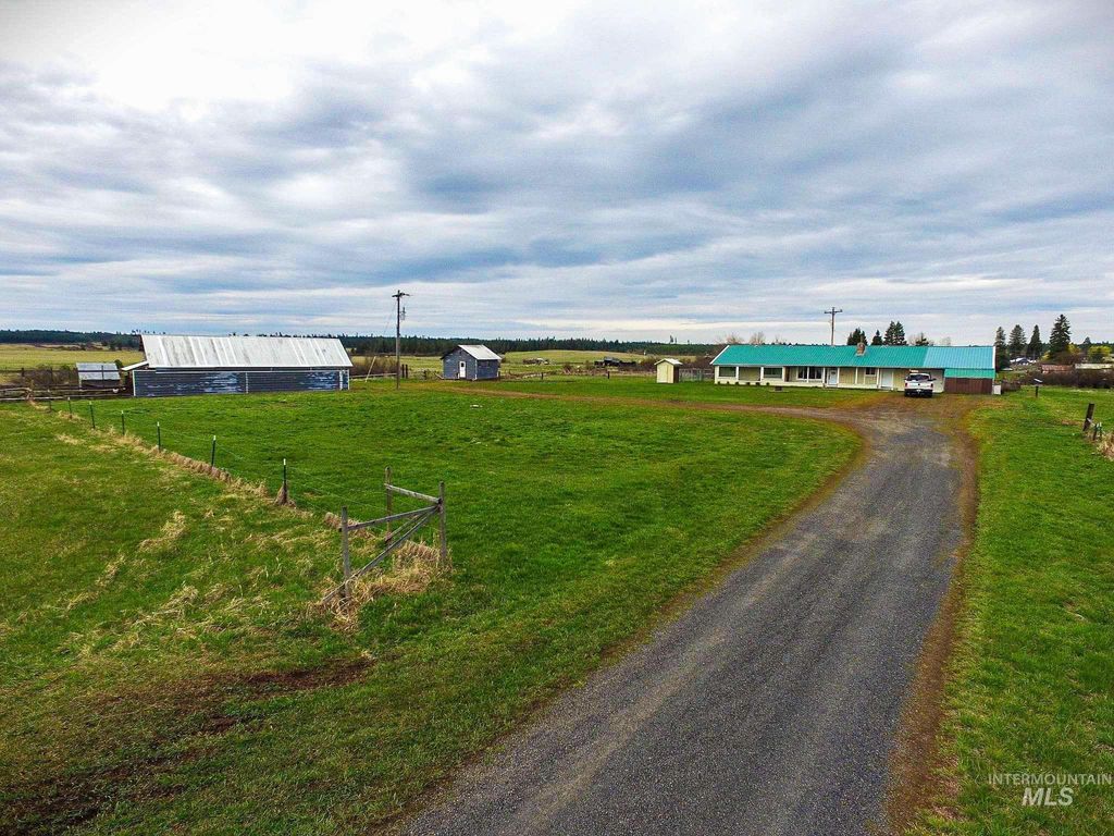 Photo of 272 Cemetery Rd, Weippe, ID 83553 (MLS # 98978511)