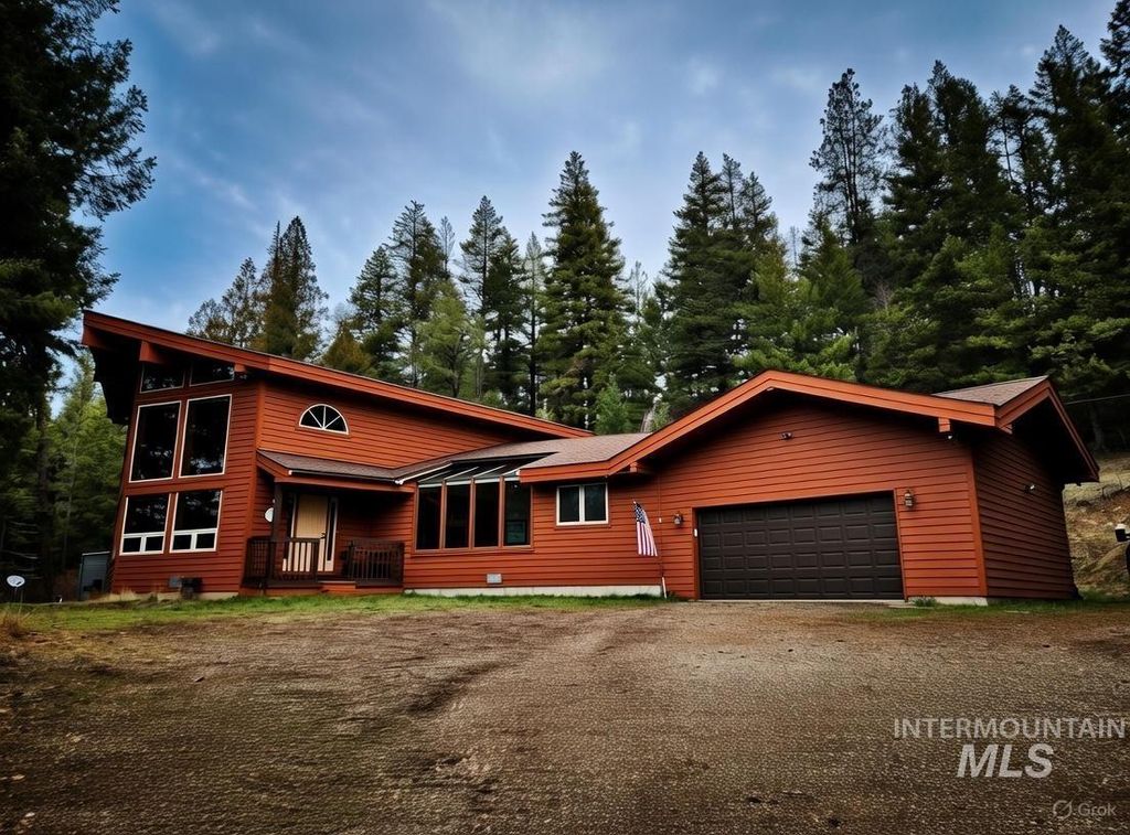Photo of 325 Wambli Wahohpi, Sagle, ID 83809 (MLS # 98969967)