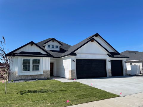 Photo of 1207 Frank Henry Rd, Twin Falls, ID 83301 (MLS # 98941867)