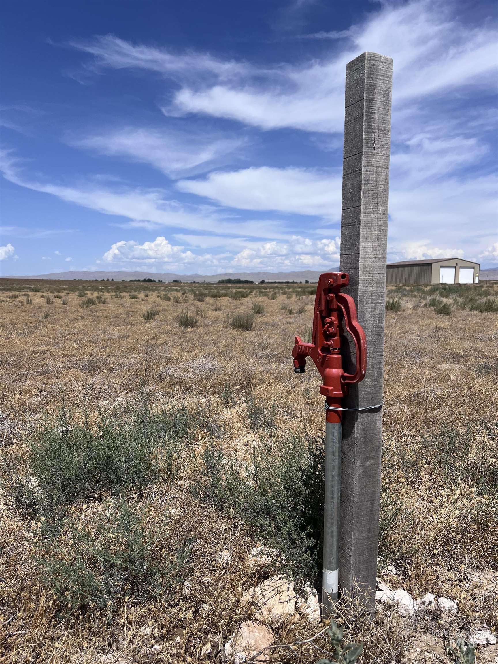 TBD NW Rope Horse Lane