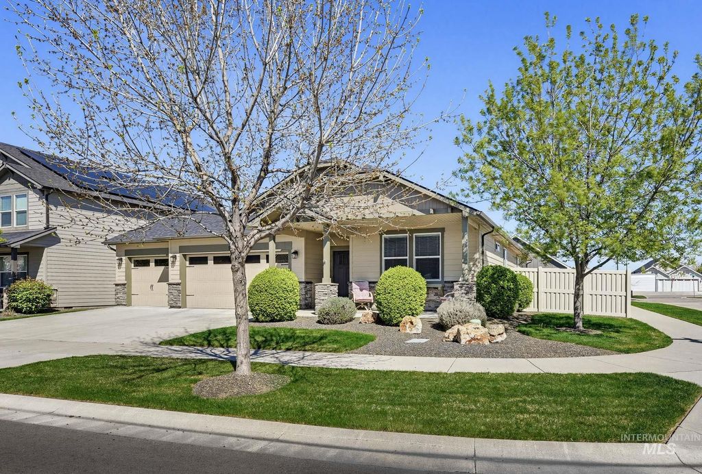 Photo of 12502 W Oneida Street, Boise, ID 83709 (MLS # 98981663)
