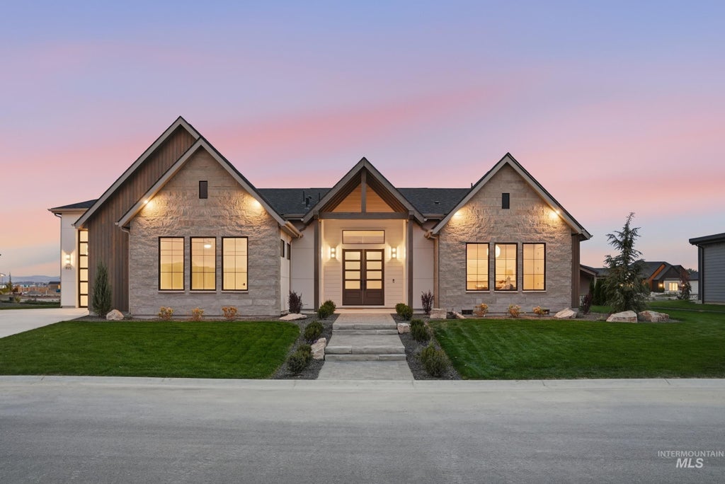 Photo of 495 Midpoint Ave, Middleton, ID 83644 (MLS # 99004559)