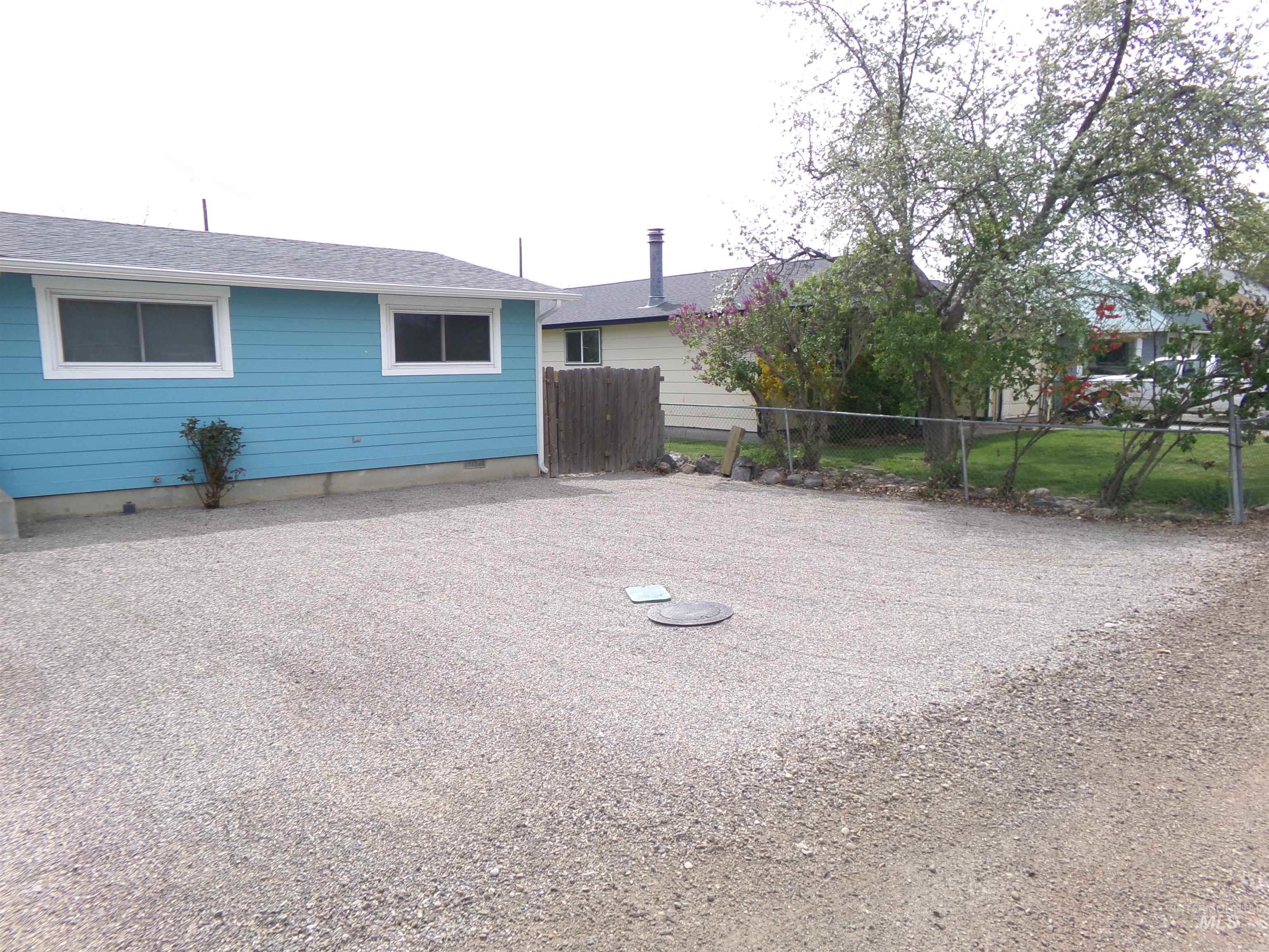 1835 Lincoln Street