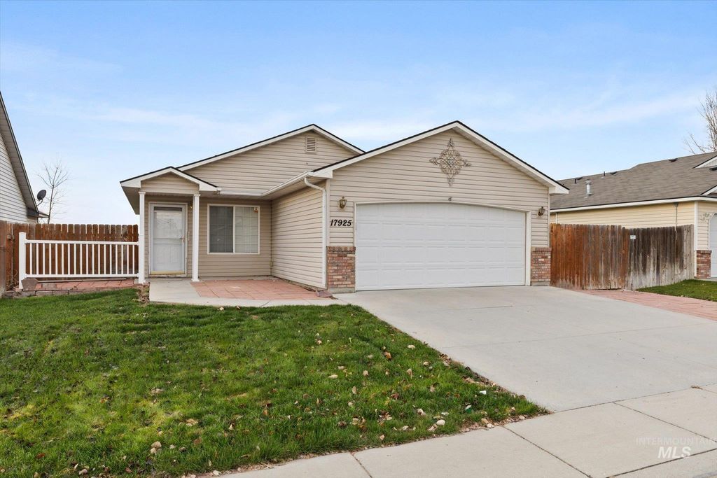 Photo of 17925 Monarch Way, Nampa, ID 83687 (MLS # 98968508)
